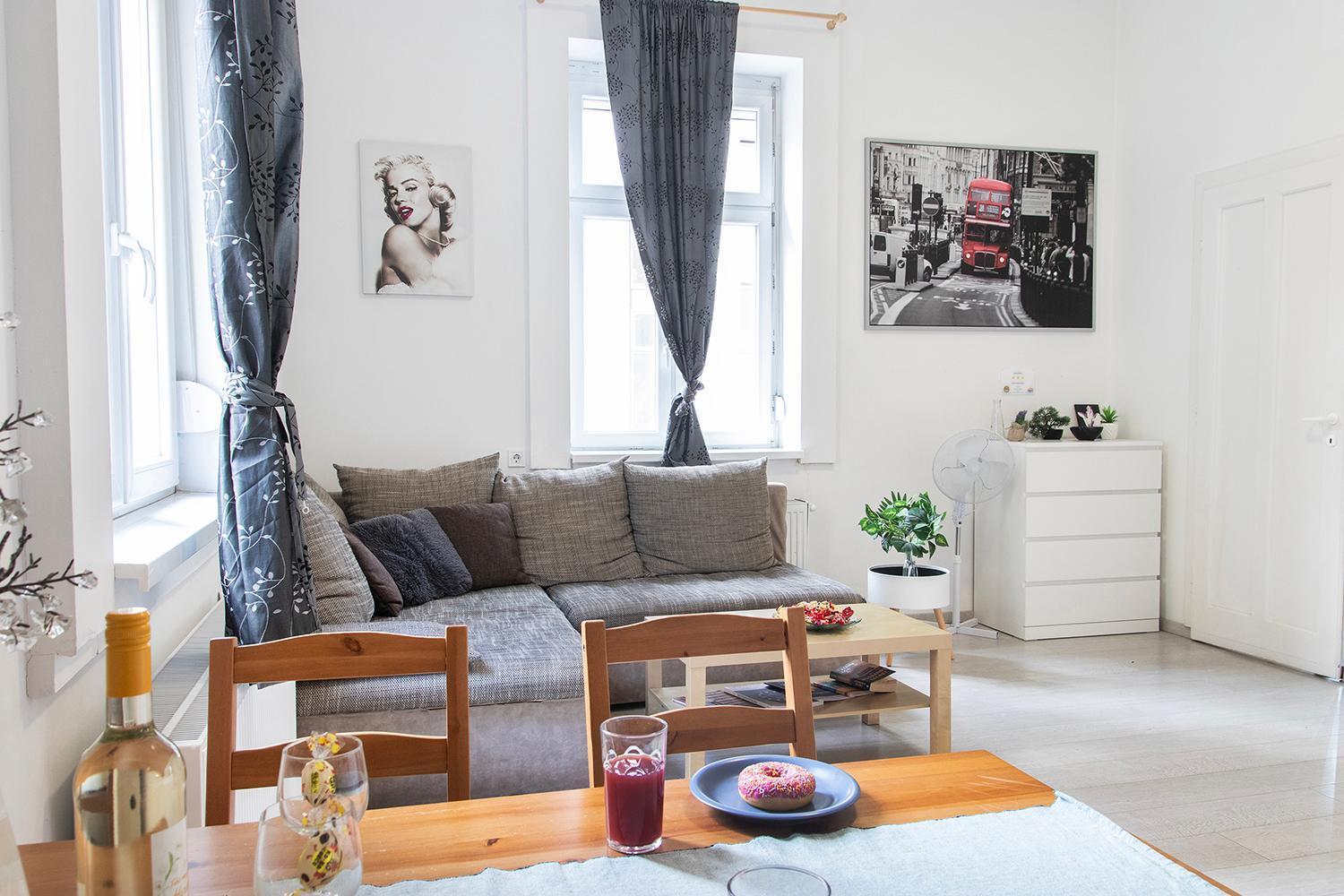 Dora Apartment Near Buda Castle With Parking! Budapest Exterior foto